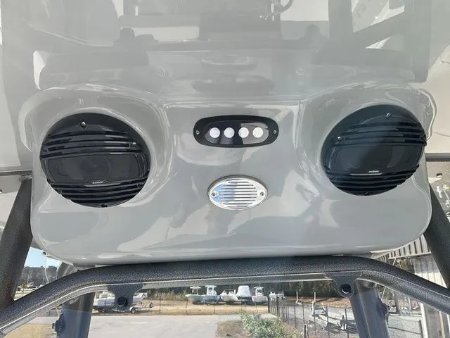 Slide: The Image of Sea Pro 250 Bay Boat 2026 - 24