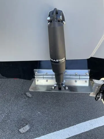 Slide: The Image of Sea Pro 250 Bay Boat 2026 - 9