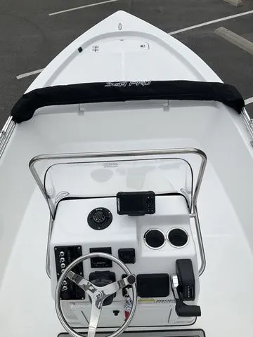 Slide: The Image of Sea Pro 172 Bay 2026 - 14