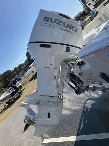 Slide: The Image of Sea Pro 210 Bay Boat 2026 - 25