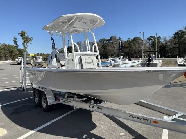 Slide: The Image of Sea Pro 210 Bay Boat 2026 - 27