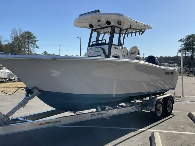 Slide: The Image of Sea Pro 242 Sport 2026 - 3