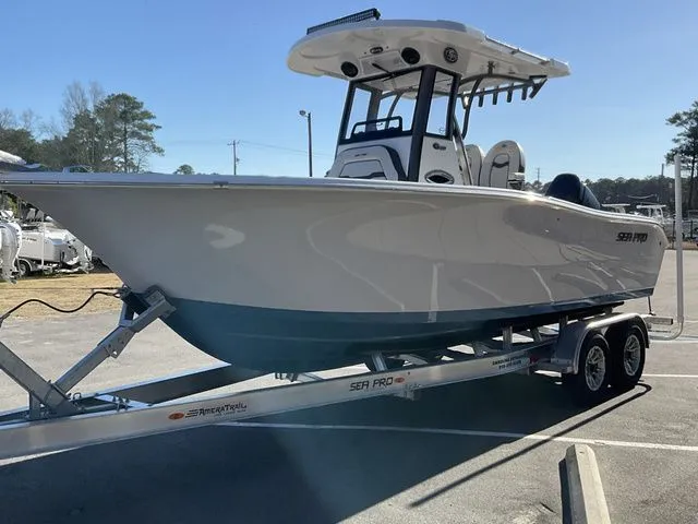 Slide: The Image of Sea Pro 242 Sport 2026 - 6