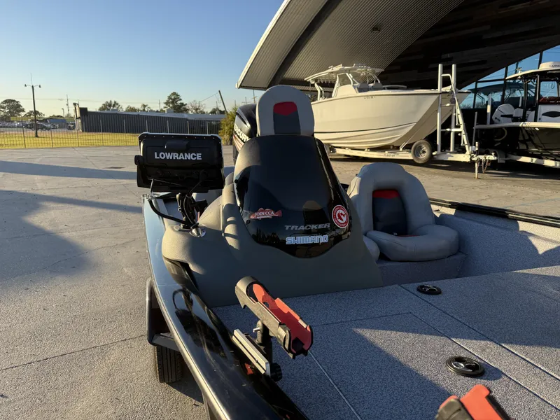 Slide: The Image of 2016 Tracker Pro Team 175 TXW boat with Lowrance device. - 10