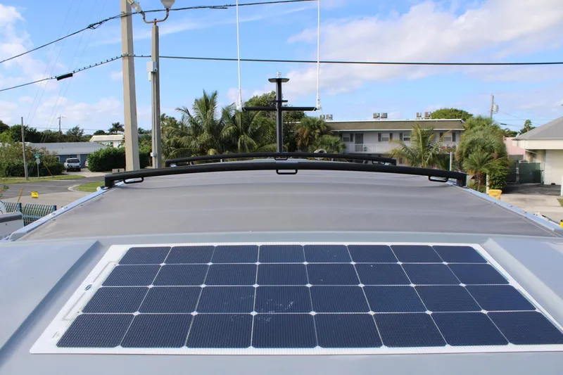 Slide: The Image of Axopar 37 - Exterior - 7