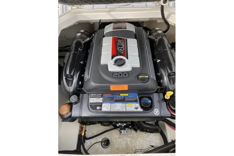 Slide: The Image of 2023 Chaparral 210 SSi boat engine, Mercury 4.5L, 200 horsepower. - 11