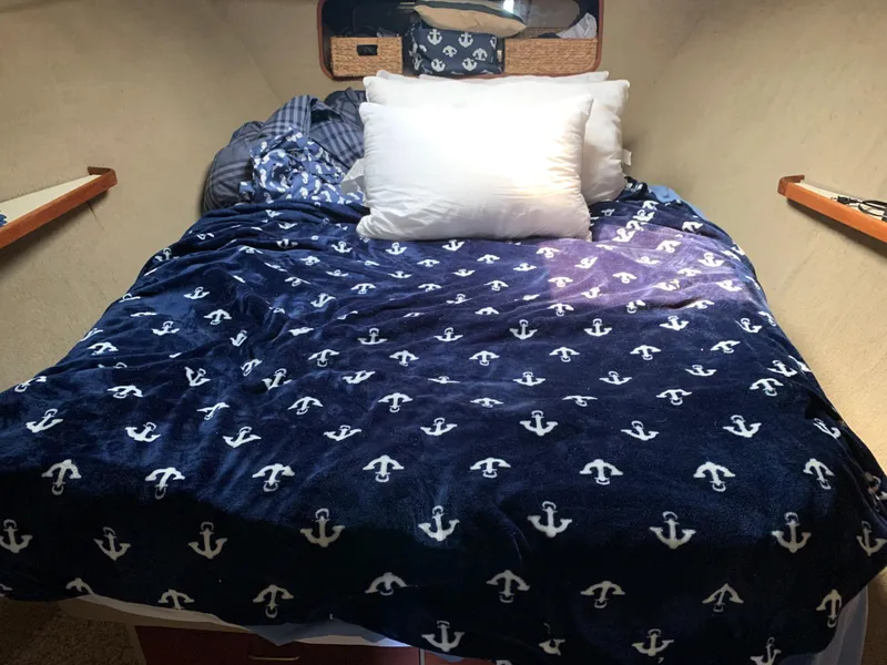 Slide: The Image of Forward Cabin - 35