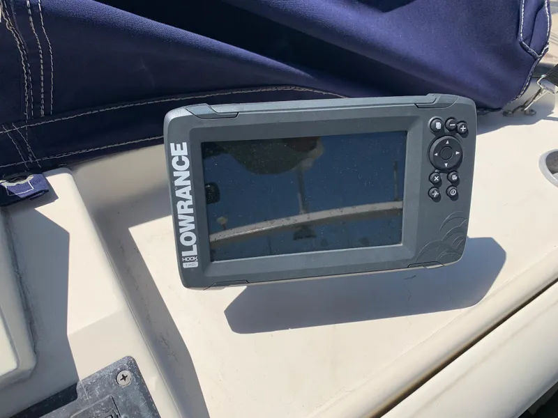 Slide: The Image of Fishfinder - 50