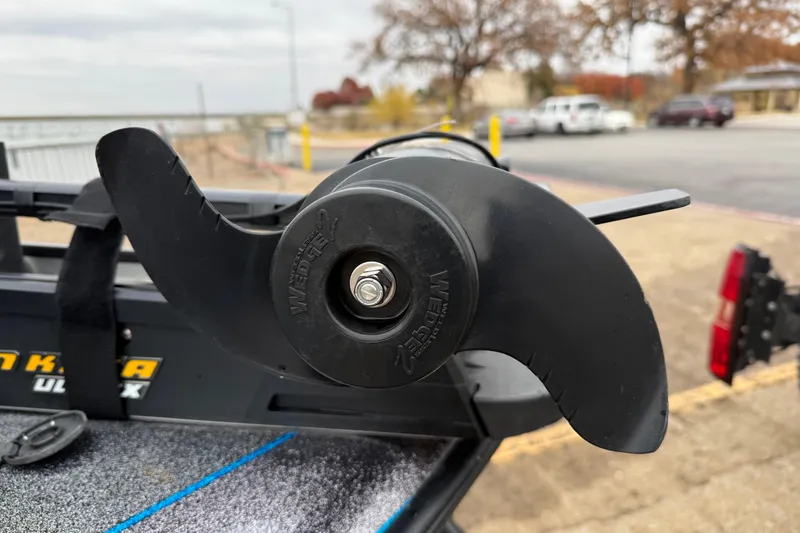 Slide: The Image of 2018 Blazer 625 Pro Elite boat with a Weedless Wedge propeller detail. - 21