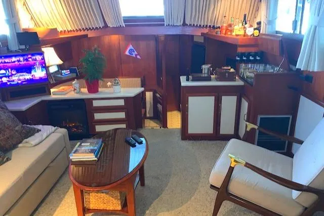 Slide: The Image of Salon Forward - 22