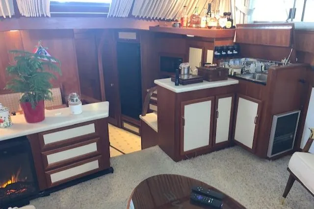 Slide: The Image of Salon Wetbar - 23