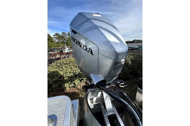 Slide: The Image of 2026 Godfrey Sweetwater 2286 SFL with Honda 250 V6 outboard motor. - 7