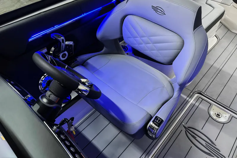 Slide: The Image of 2026 Chaparral SSX 30 cockpit with modern steering and luxurious seating. - 17