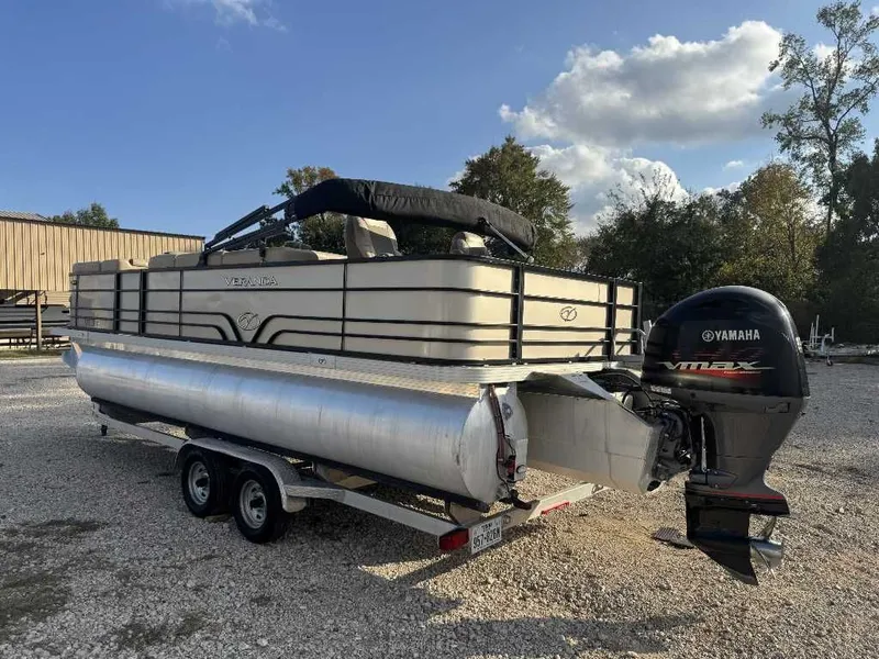 Slide: The Image of Veranda VF22F2TE 2018 - 4