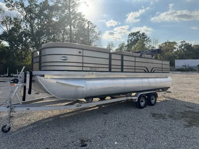 Slide: The Image of Veranda VF22F2TE 2018 - 5