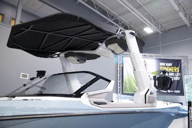 Slide: The Image of Nautique Boats G25 PARAGON 2022 - 9