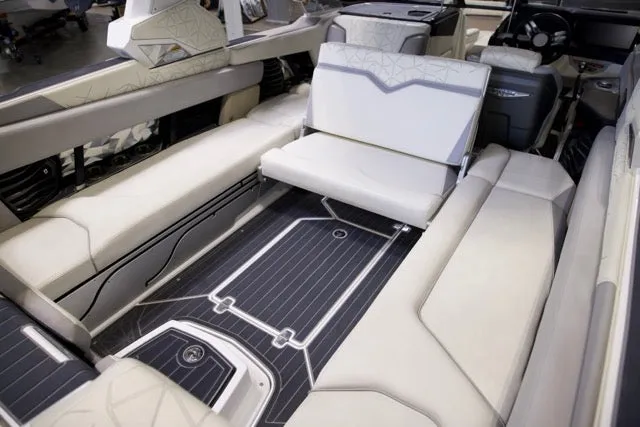 Slide: The Image of Nautique Boats G25 PARAGON 2022 - 27