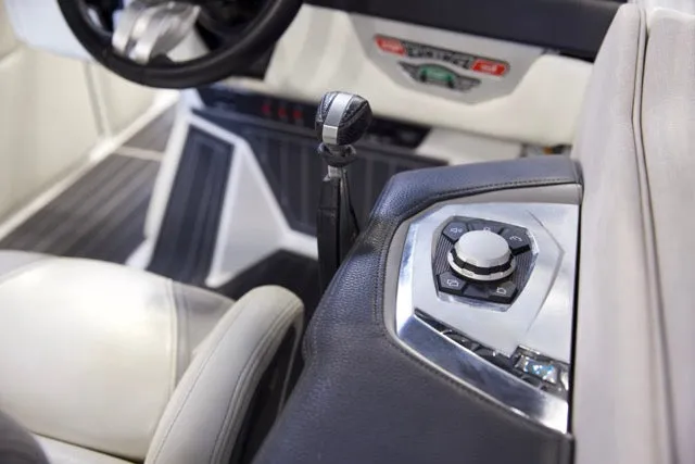 Slide: The Image of Nautique Boats G25 PARAGON 2022 - 19