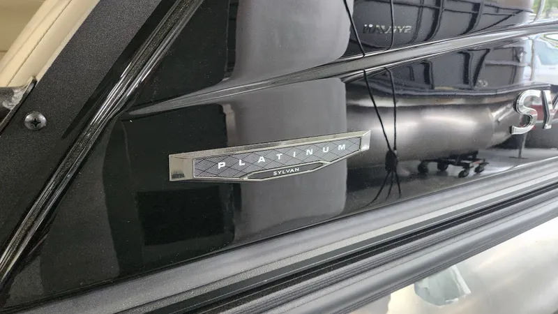 Slide: The Image of Close-up of the Sylvan L3 DLZ with a "Platinum" badge. - 41