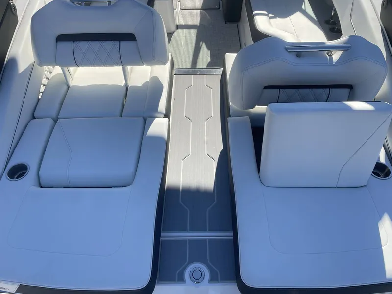 Slide: The Image of Regal LS4 2026 - 14