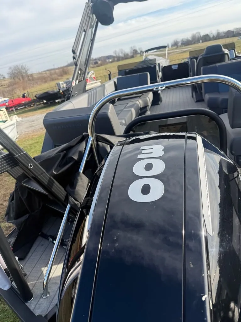 Slide: The Image of Manitou Explore24 2023 - 13