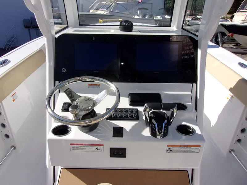 Slide: The Image of Sportsman Heritage 261 Center Console 2026 - 5