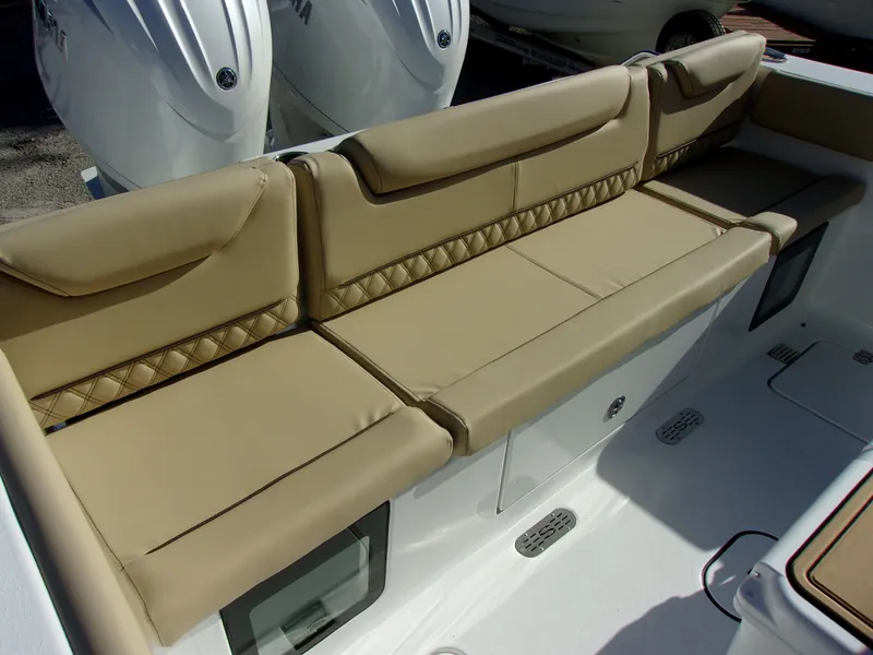 Slide: The Image of Sportsman Heritage 261 Center Console 2026 - 6