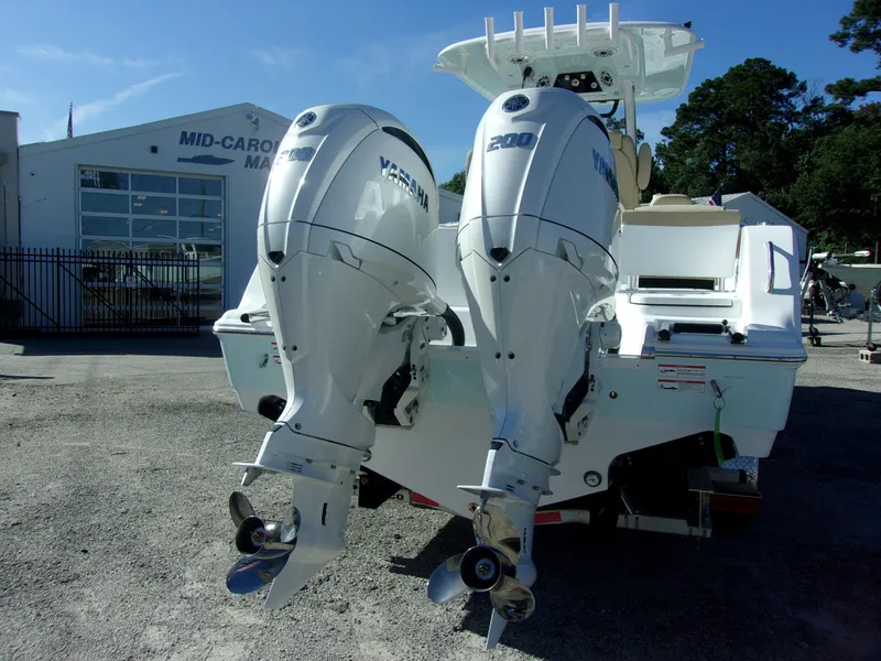 Slide: The Image of Sportsman Heritage 261 Center Console 2026 - 9