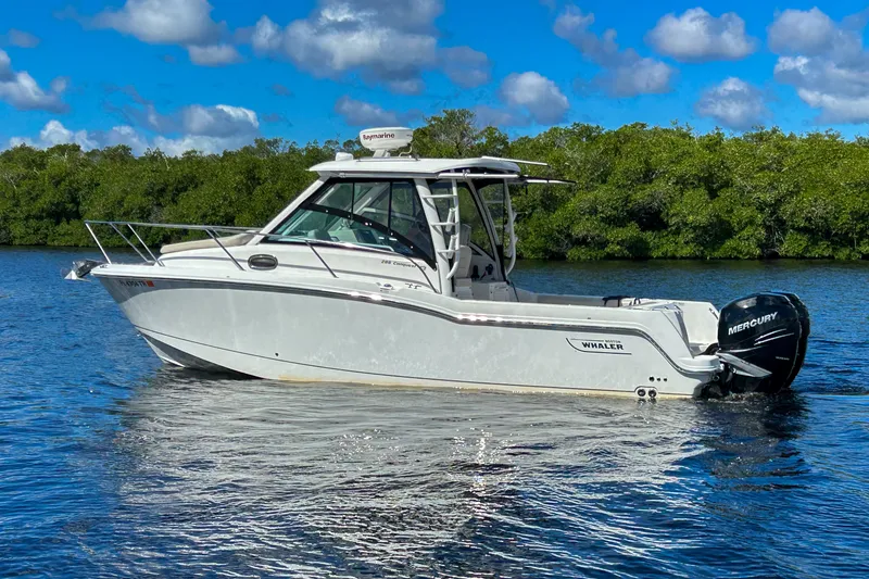Slide: The Image of Boston Whaler 285 CONQUEST 2018 - 35