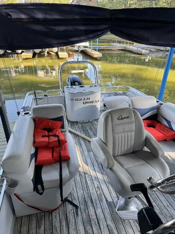 Slide: The Image of Angler 820 All 2020 - 9