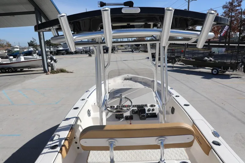 Slide: The Image of Sea Chaser 26 LX 2026 - 14