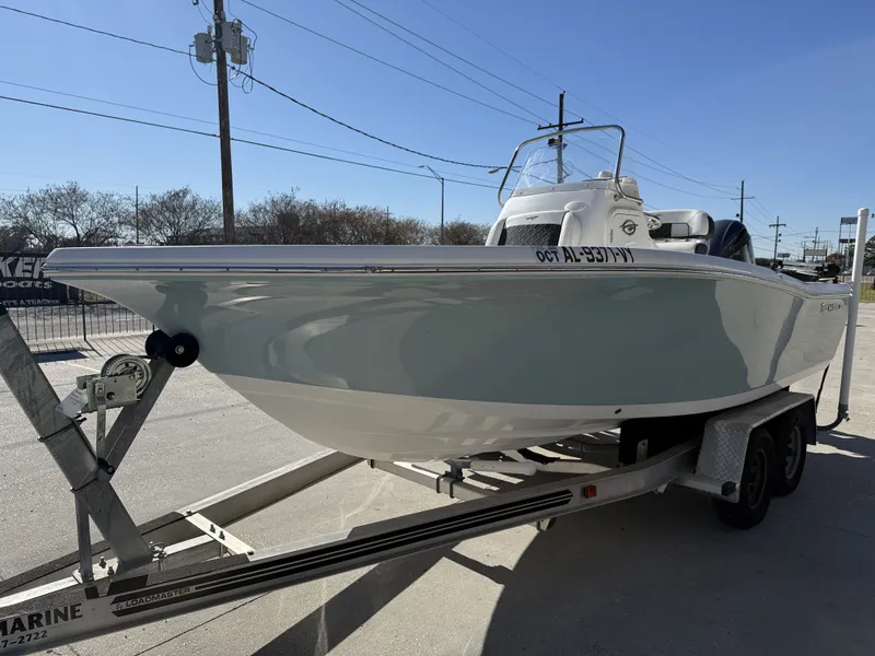 Slide: The Image of Tidewater 198 CC Adventure 2023 - 12