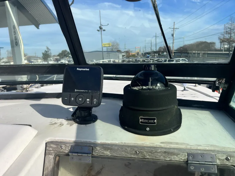 Slide: The Image of Dusky 233 1984 - 10