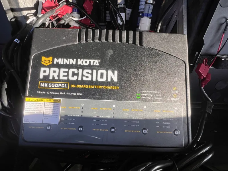 Slide: The Image of Skeeter FXR21 FLEX 2026 - 14