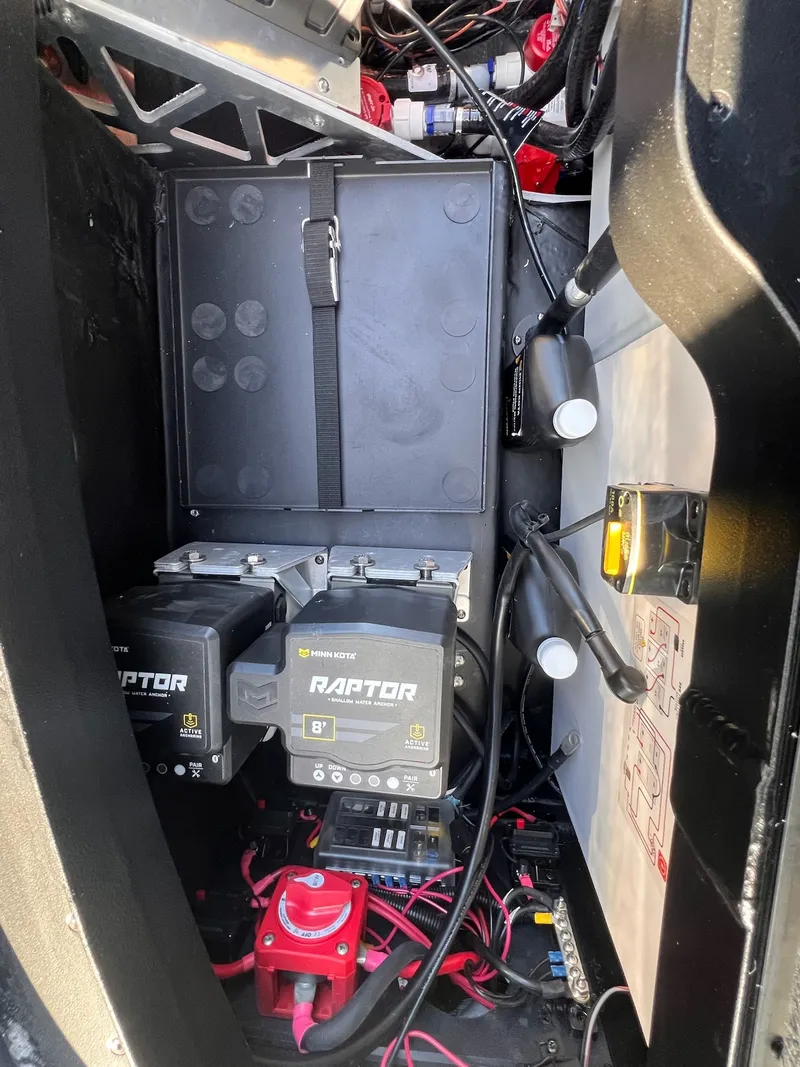 Slide: The Image of Skeeter FXR21 FLEX 2026 - 25