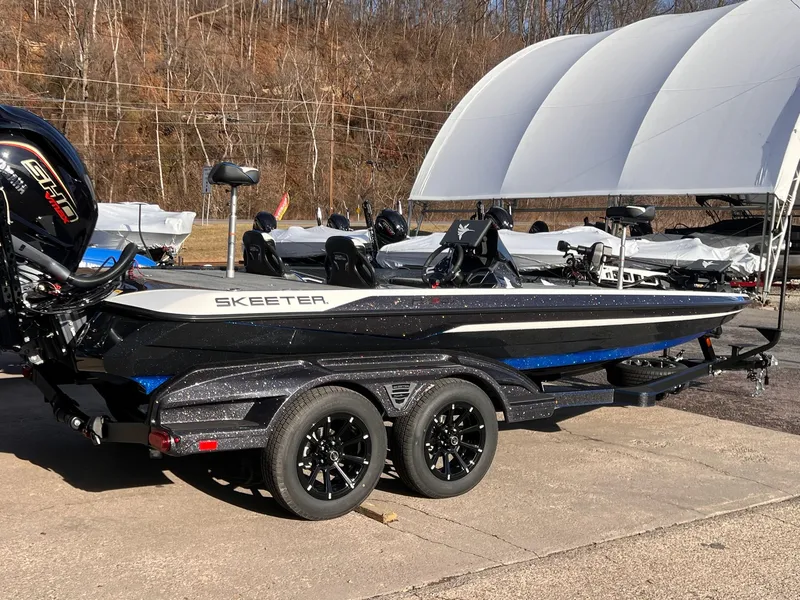 Slide: The Image of Skeeter FXR21 FLEX 2026 - 49