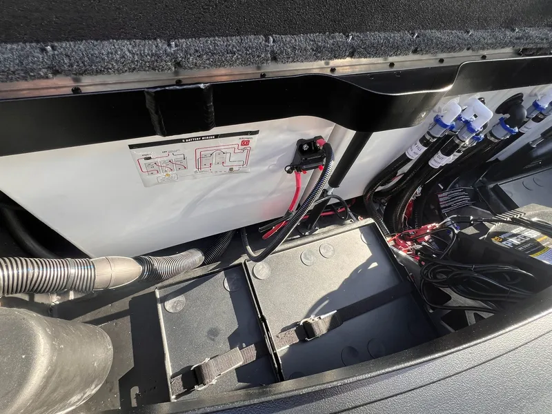 Slide: The Image of Skeeter FXR21 FLEX 2026 - 5