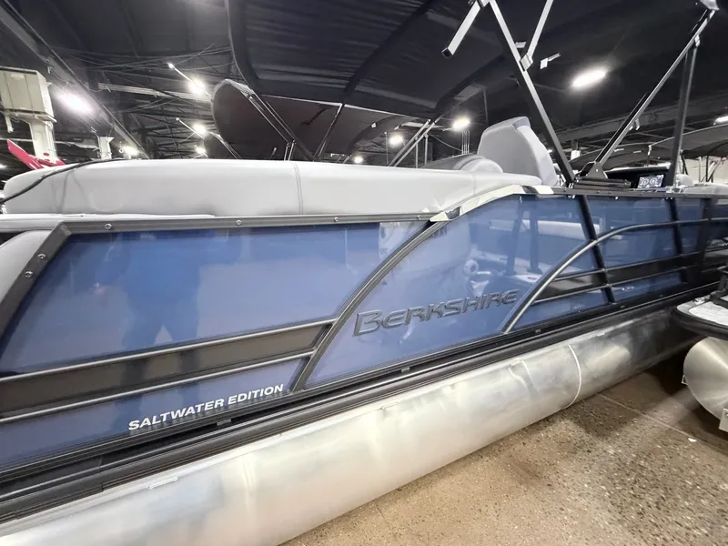 Slide: The Image of Berkshire 23E STS Tritoon 2026 - 11