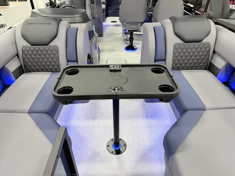 Slide: The Image of Berkshire 23E STS Tritoon 2026 - 19