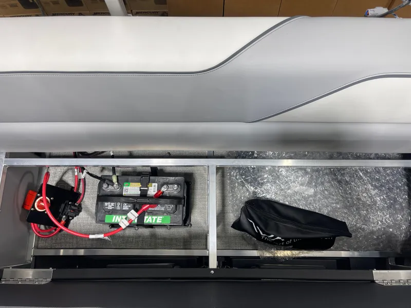 Slide: The Image of Avalon Venture Quad Lounge - 19' 2026 - 32