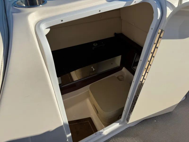 Slide: The Image of Regal 24 FasDeck 2015 - 10