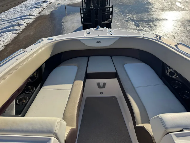 Slide: The Image of Regal 24 FasDeck 2015 - 12