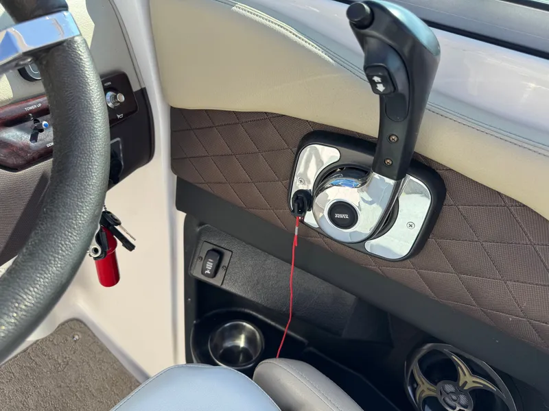 Slide: The Image of Regal 24 FasDeck 2015 - 8