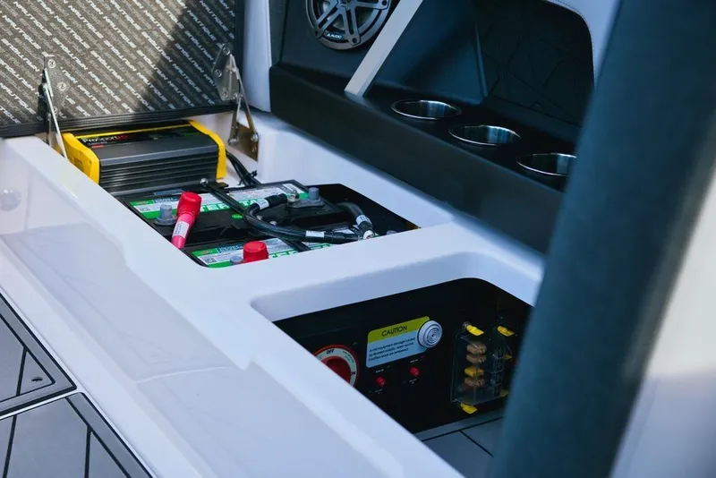 Slide: The Image of Nautique Super Air Nautique GS20 2026 - 18