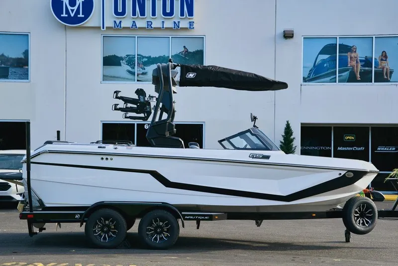 Slide: The Image of Nautique Super Air Nautique GS20 2026 - 23