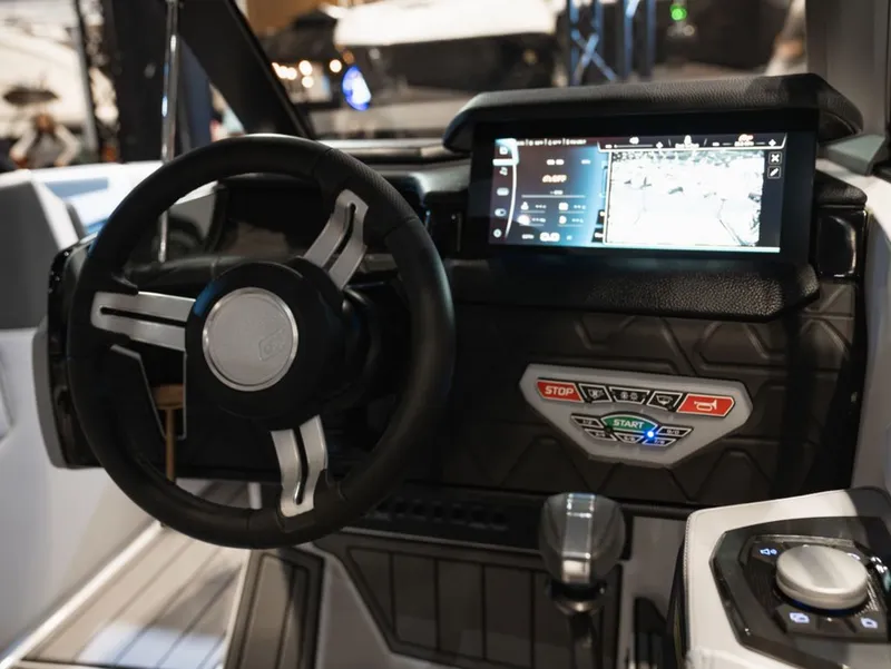 Slide: The Image of Nautique Super Air Nautique GS20 2026 - 6