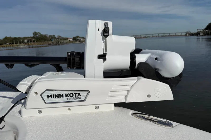 Slide: The Image of Minn Kota Terrova motor on 2025 Sea Fox 248 Commander boat, dockside view. - 33