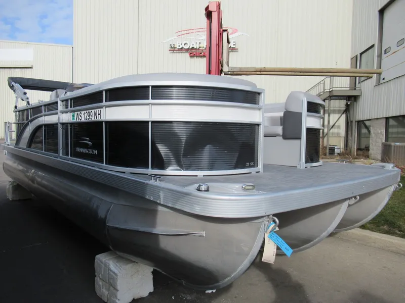 Slide: The Image of Bennington 22SSRX 2020 - 5