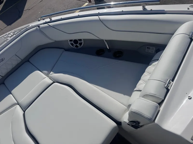 Slide: The Image of Regal LX6 2026 - 10