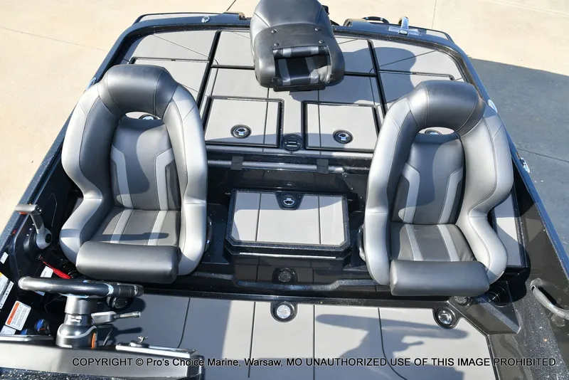 Slide: The Image of Nitro Z20 XL Traction Mat Interior 2026 - 45